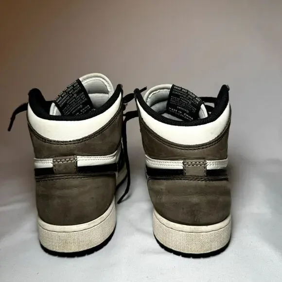 Size 4.5 - Nike Air Jordan 1 Retro High OG GS Dark Mocha Men's Shoes